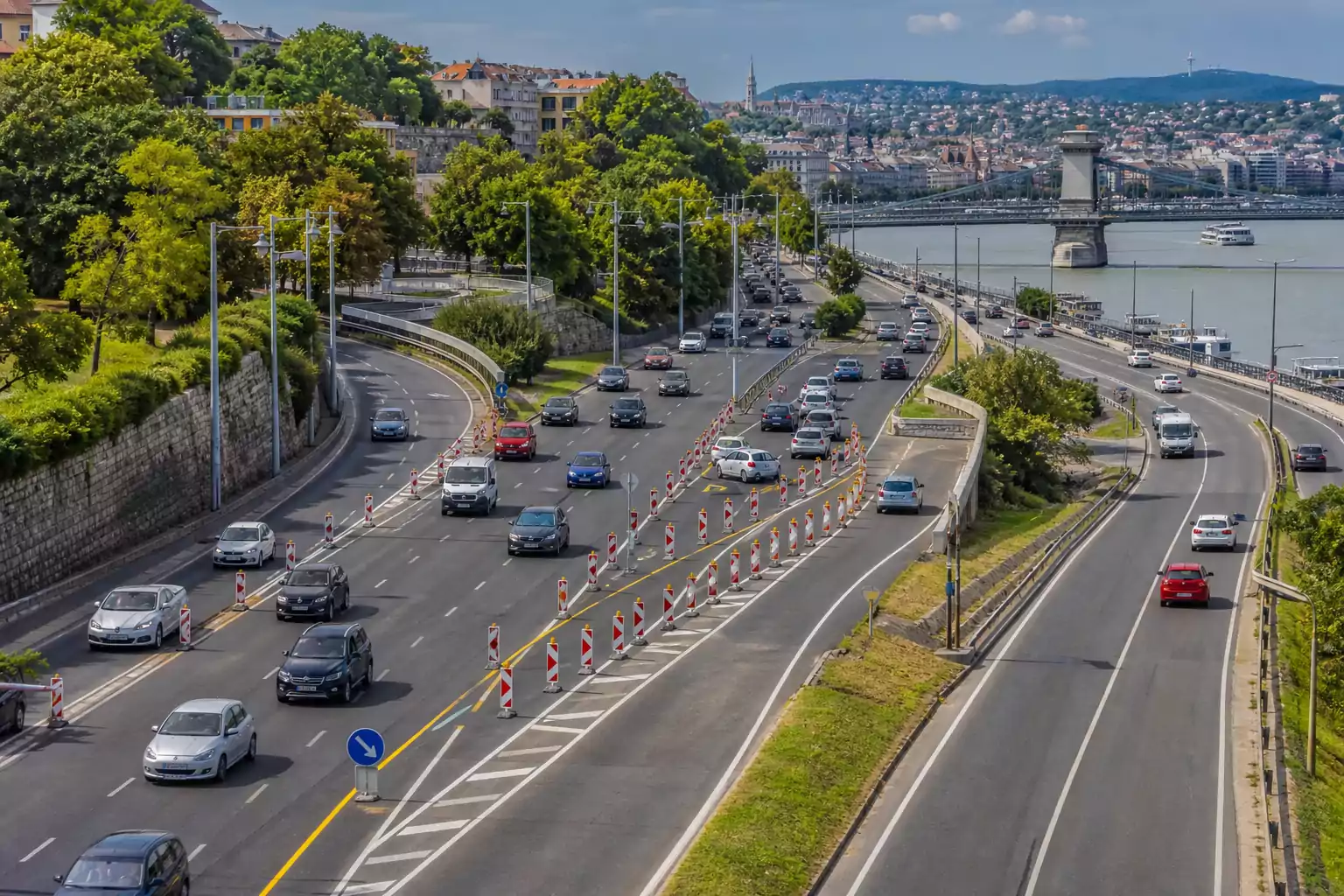 Forgalomkorlátozások lesznek kedden Budapest három kerületében