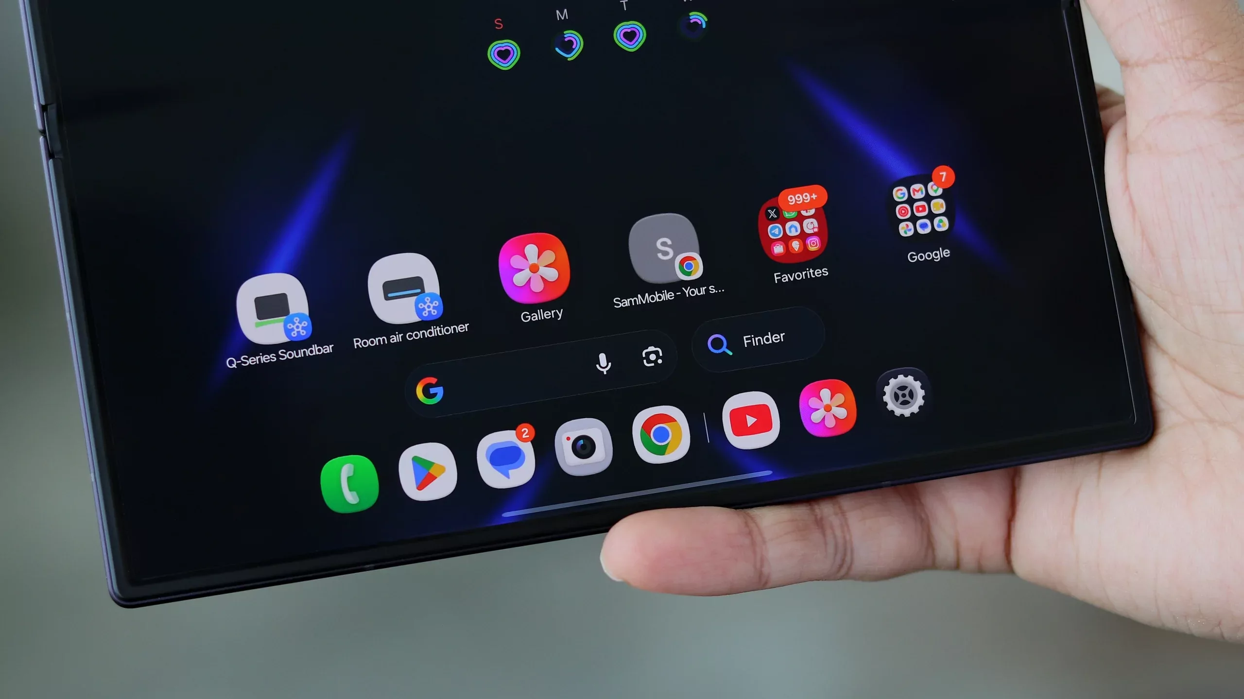 Nem kijelzőhiba, ha enyhén besüpped a Galaxy Z Fold 8 sarka