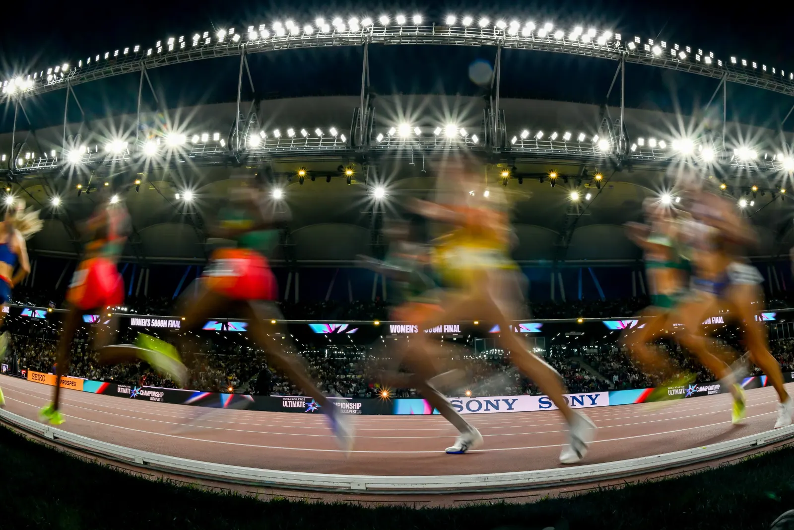 Új szabályok jönnek a nemzetközi sporteseményeknél