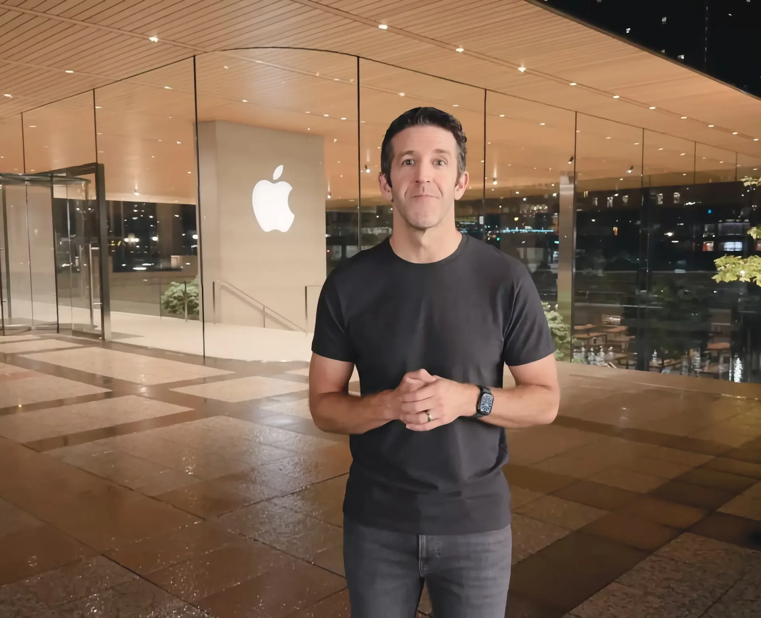 John Ternus mérnöki szemlélettel hangolná össze az Apple tervezőit és mérnökeit